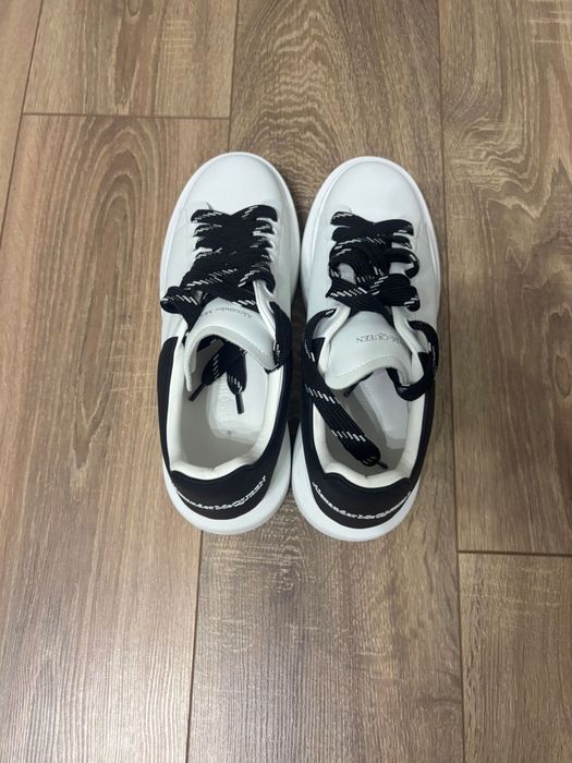 Adidasi Alexander McQueen