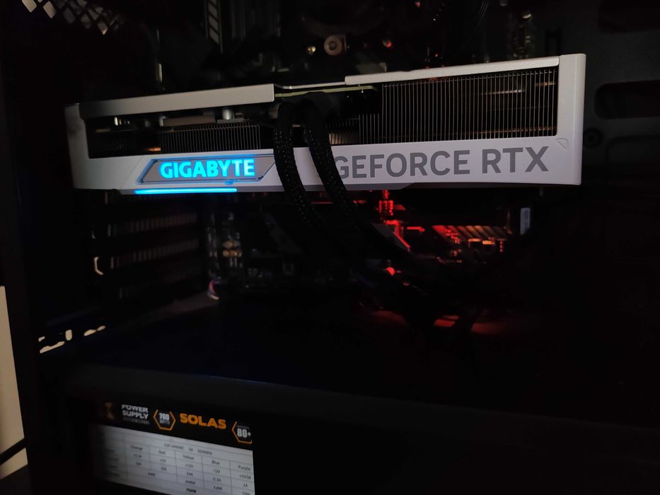 PC Gaming High-End | RTX 4070 Super 16GB | Ryzen 7 5800X3D | 48GB RAM | 1TB Stocare