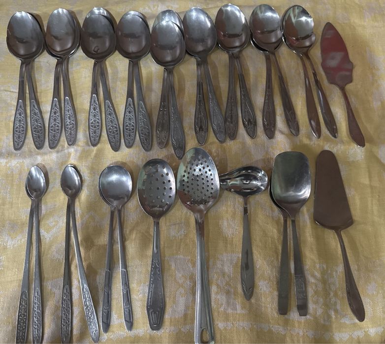 Продается советская ложек больших и обычный, чайная ложки