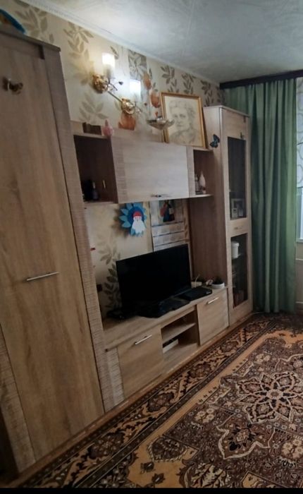 Горка для гостиной