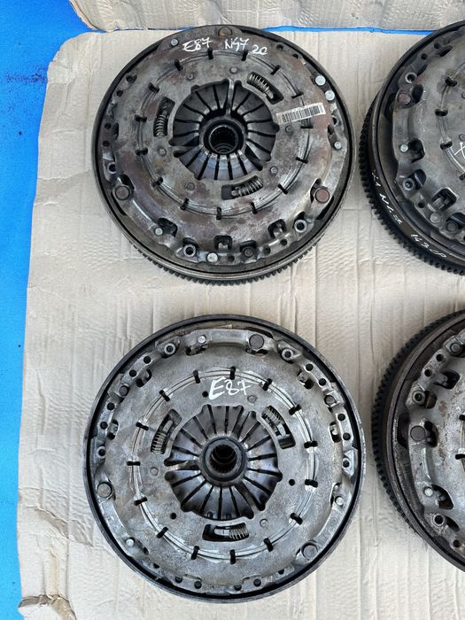 Kit ambreiaj / Volanta BMW 2.0 N47, Seria 1 2 3 4 5 X1 X3