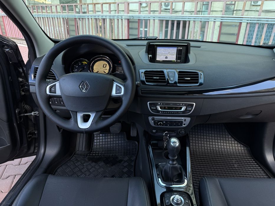 RENAULT Megane 2012 — imagine 5