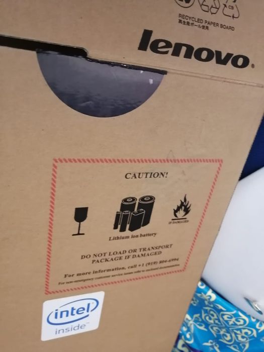 Ноутбук Ленова 0