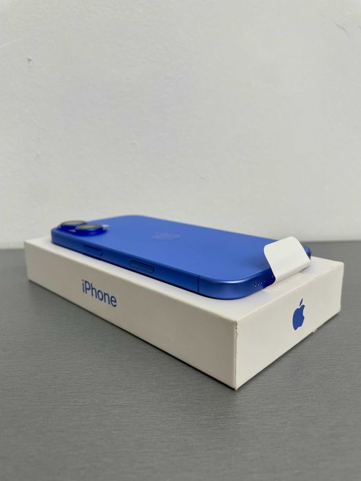 Нов iPhone 16 128GB с гаранция