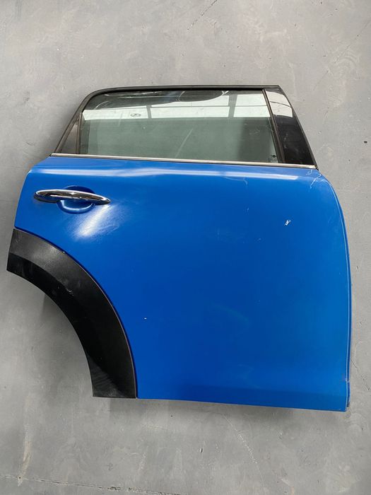 Dezmembrez mini contryman albastru 2014 elemente caroserie !!!