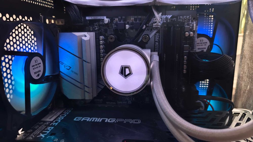 Комплект AM4: Ryzen 5 5600 / B550M Pro4 / 32GB DDR4 3200