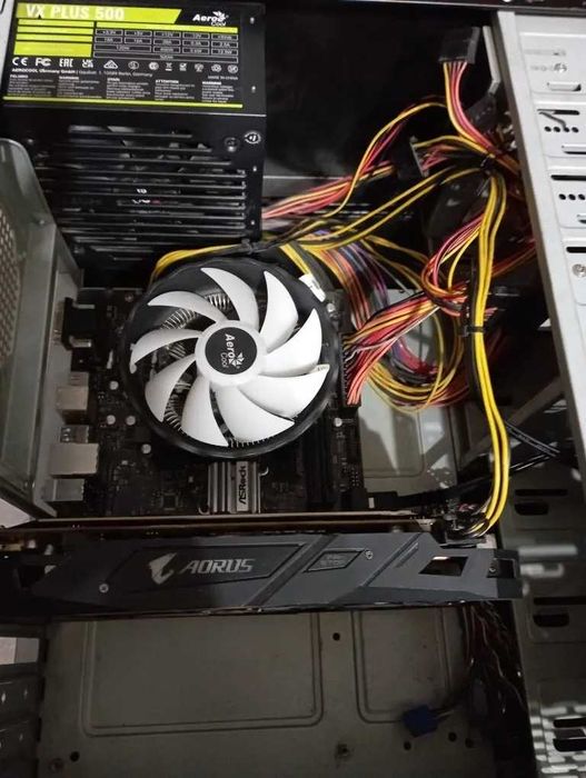 Системный блок core i3 10100f RX 580