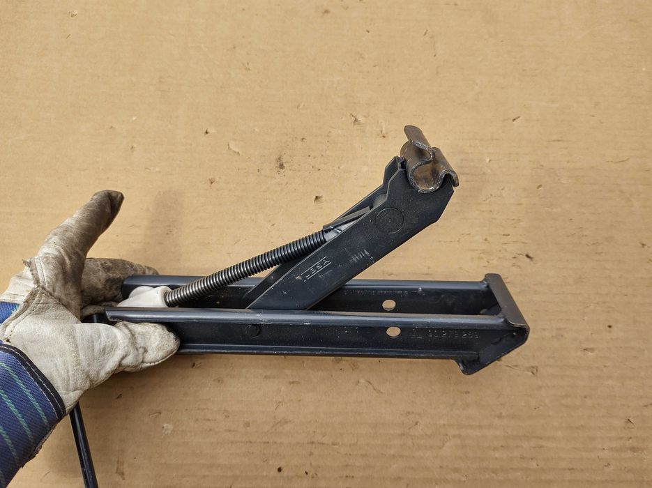 Авто Крик Авариен Крик Opel CORSA B Оригинал