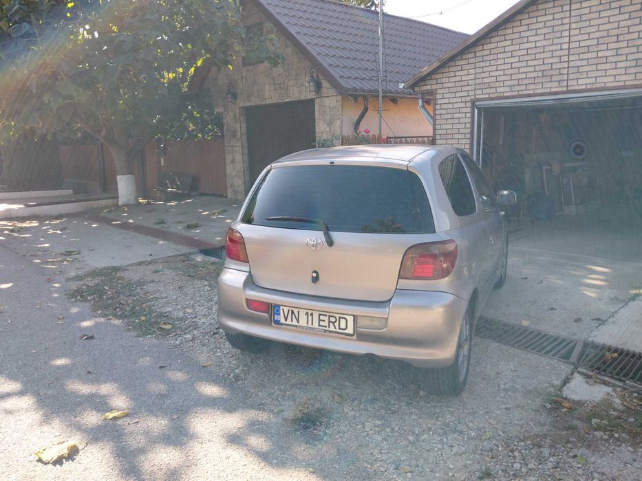 TOYOTA Yaris 2002 — imagine 3