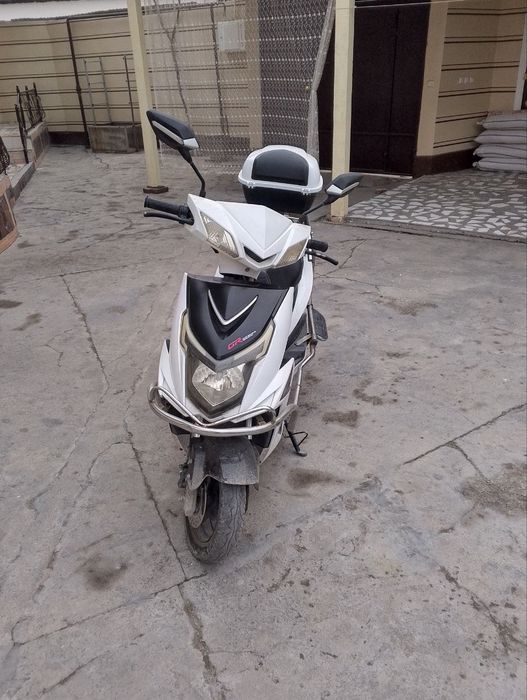 Elektr skuter holati yaxshi