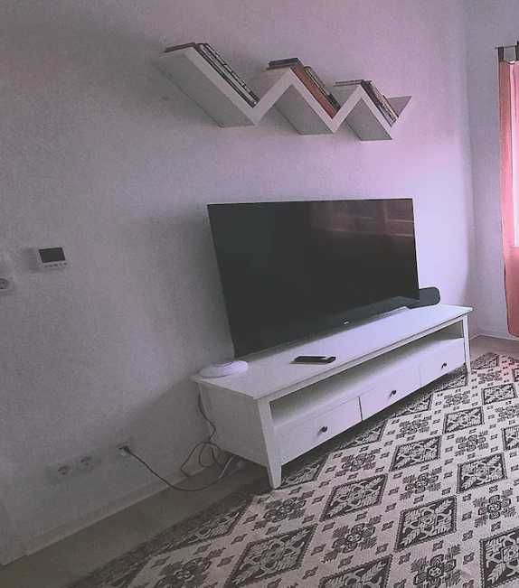 Дава се под наем Двустаен апартамент в Пловдив, Западен - 68 кв.м за 250 € - Снимка #1