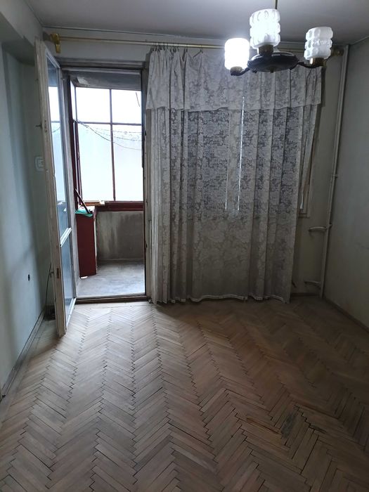 Apartament cu doua camere de vanzare