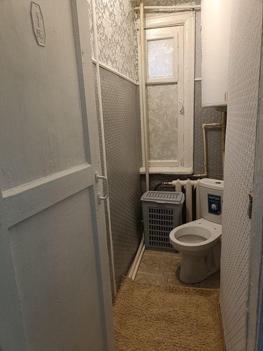 Сдам 2 комнатную квартиру.