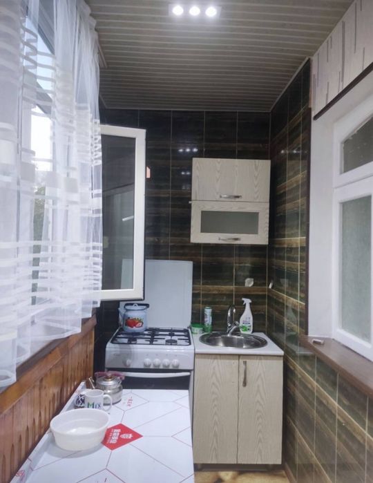 ~2/3/4, Чил 17, Метро Чиланзар Мебель+Техника продаётся квартира