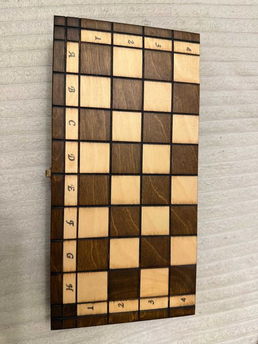 Дървен Шах - Настолна игра 30x30 см