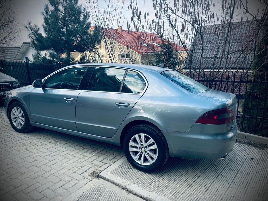 Skoda Superb - Automata -