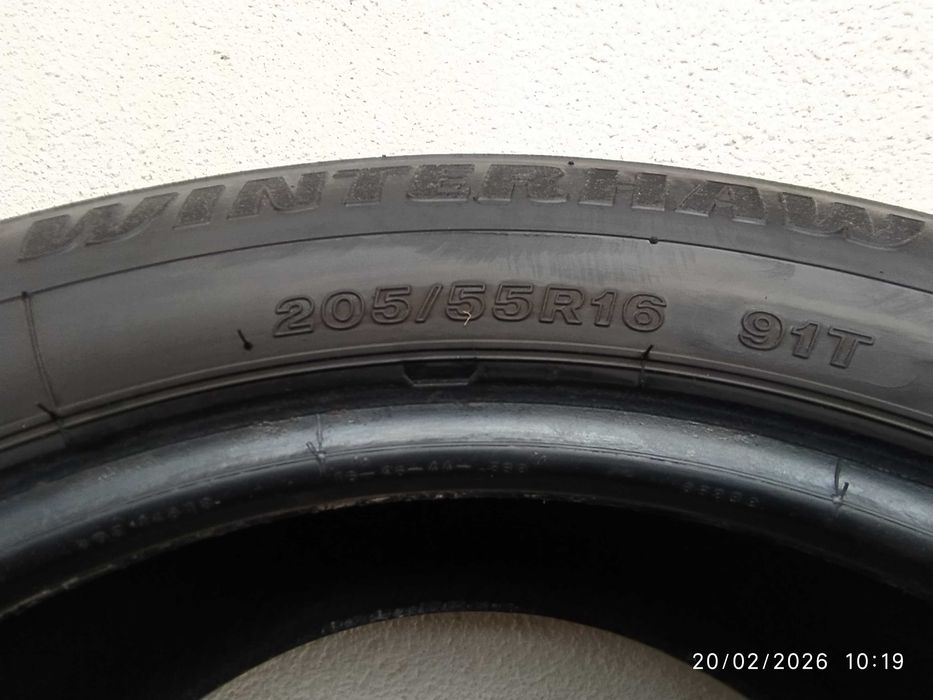 Продавам 3 бр. ЗИМНИ гуми 205/55R16 FIRESTONE WINTERHAWK 3