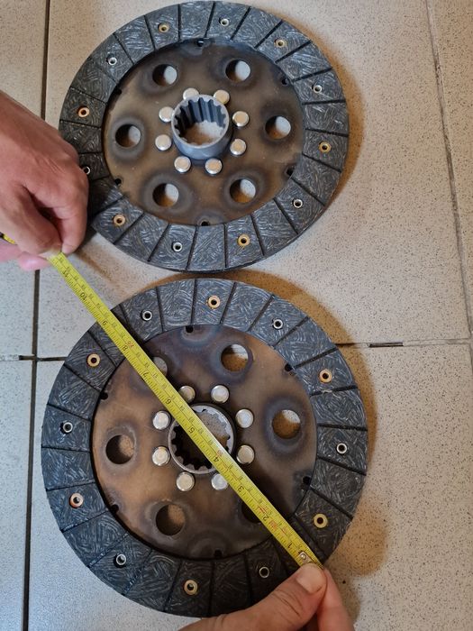 Disc ambreiaj tractor fiat 411.415. Pentru toată gama de tractoare uti
