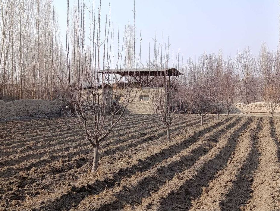 Учаска сотилади!  8 сотих. Аввалда