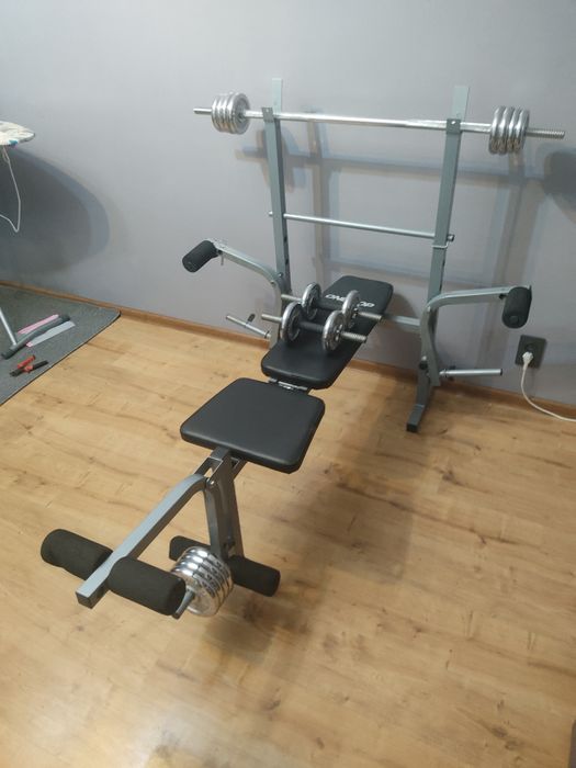 Скамья для жима.