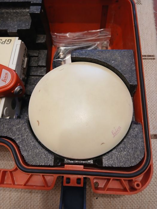 GPS Leica System 500