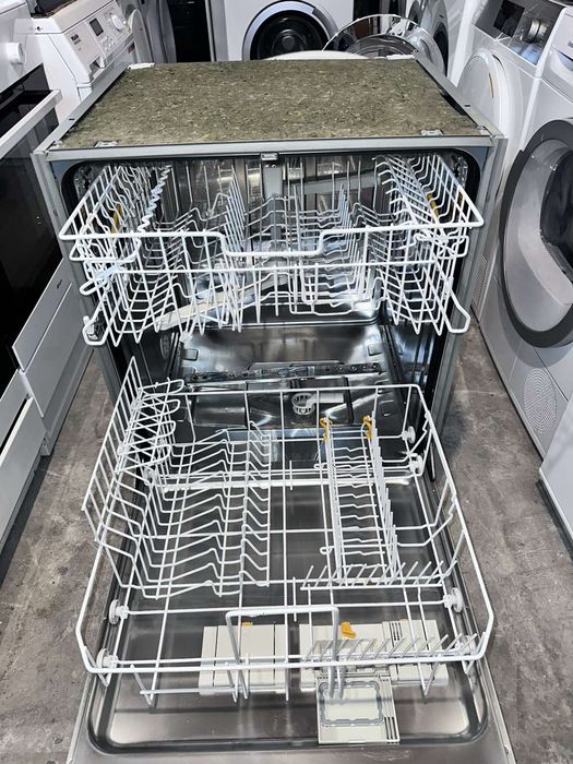 Съдомиялна +гаранция. MIELE  за  пълно вграждане, 60 см. Безплатна доставка за София