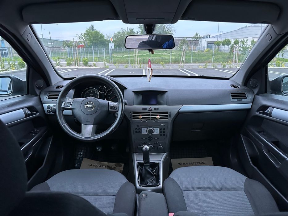 Opel Astra H - 1.7 CDTI - 2006 - 270k Km - Clima - Computer de bord - Comenzi pe volan