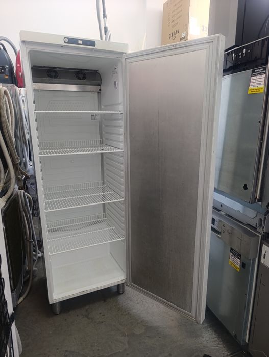 Професионален Хладилник GRAM