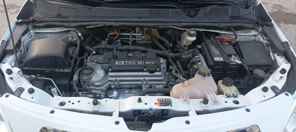 Chevralet Cobalt. 4 pozitsiya 2023 yil