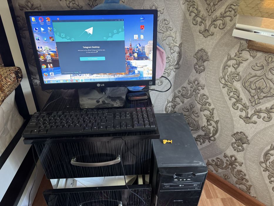 Kampiyuter sastiyanasi urta lg manitorda