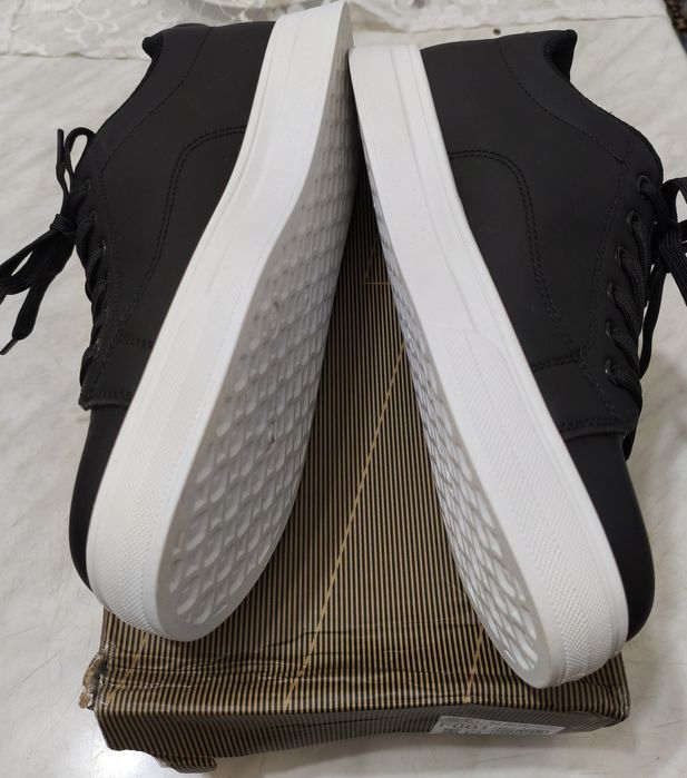 Продам обувь мужская новая