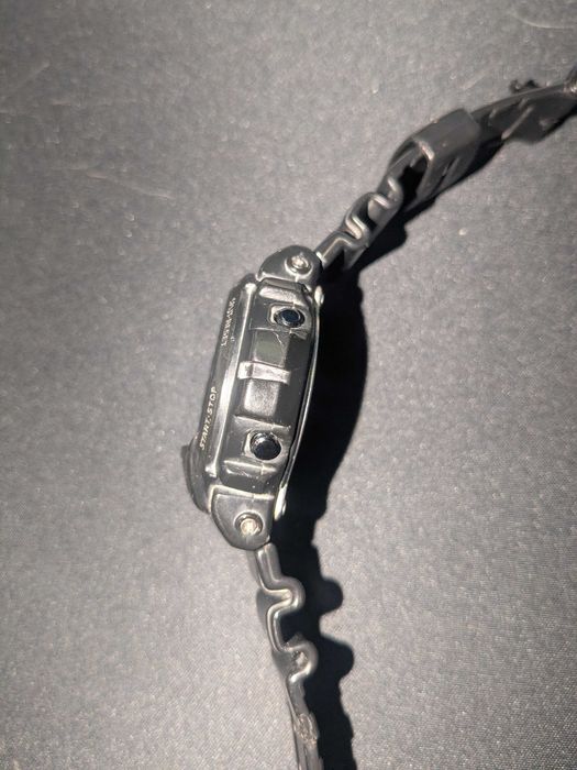 Casio G-Shock DW-6900NS (оригинал)