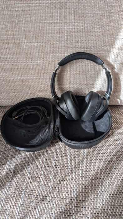 Планарни слушалки Audeze LCD-1