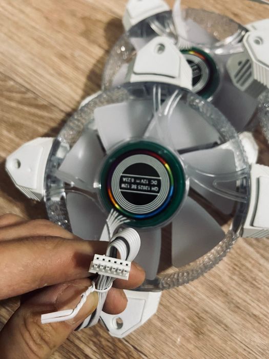 КУЛЛЕР RGB 3шт 6пин