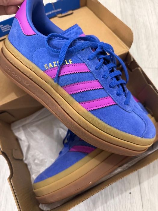 Продам кроссовки Adidas Gazelle Bold