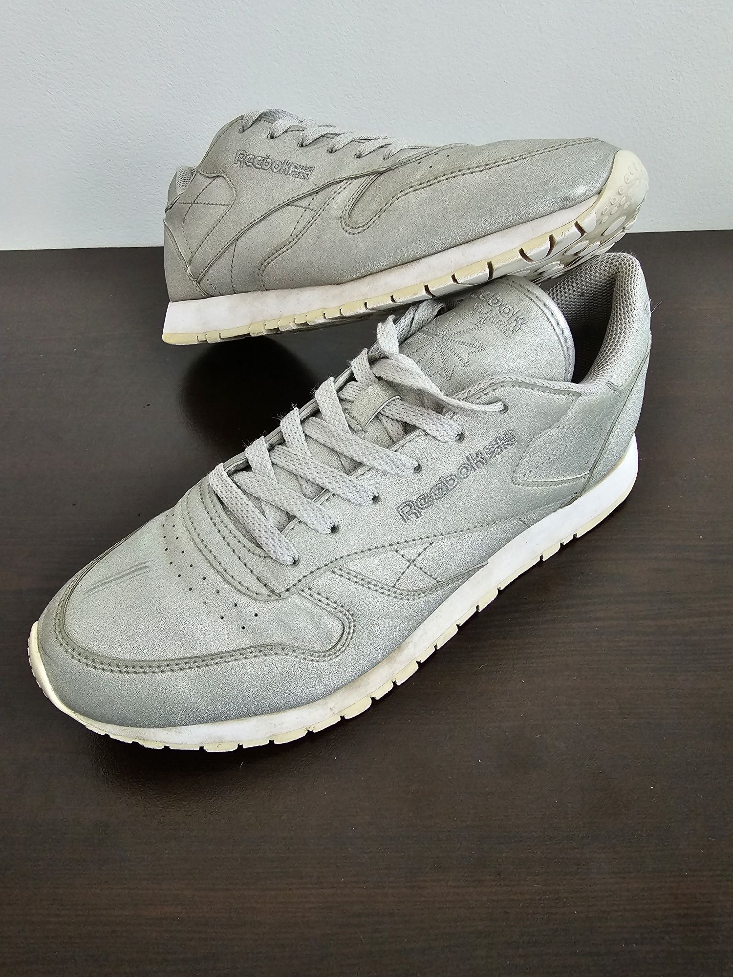 Reebok classic sales leather 38.5