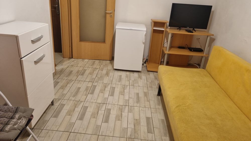 Garsonieră de închiriat