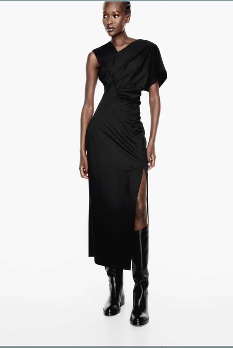 Rochie deosebita Zara