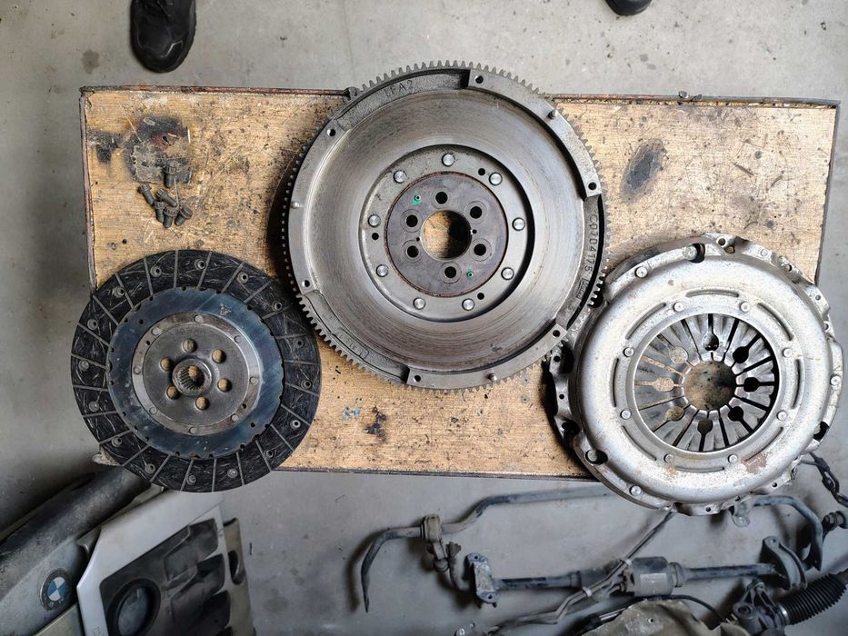 Комплект демпферен съединител 240мм AUDI/VW/Skoda/Seat 2.0TDI