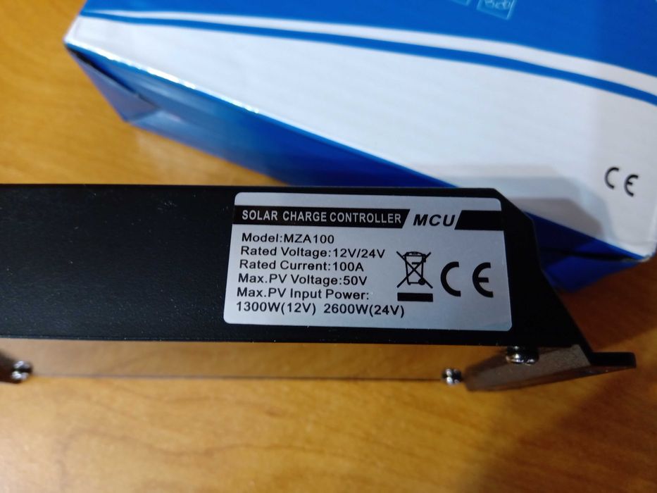 Соларен контролер за зареждане-MZA 100.