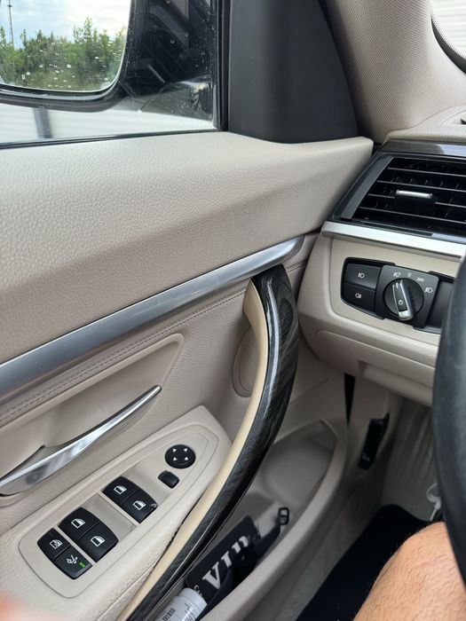 BMW 3 GT 2.0D Automat 2014 E5 LED l Piele l Navi 3D l CarPlay l Posibilitate garantie 1 an l Accept variante