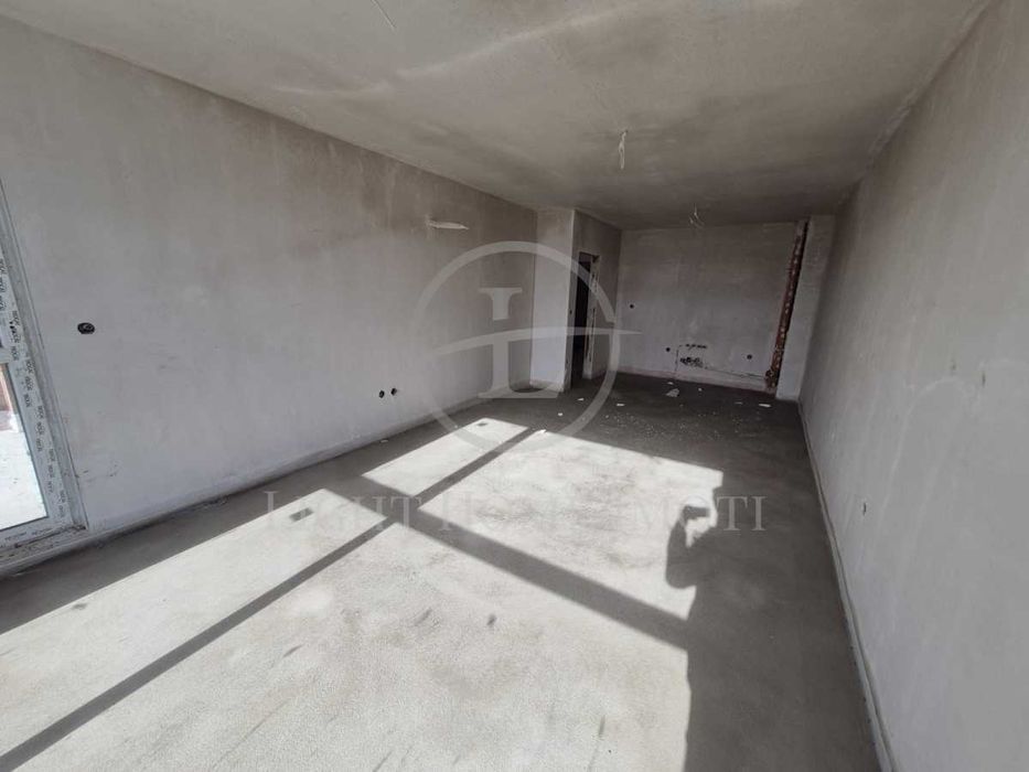 Реф. 3487 Двустаен Южен