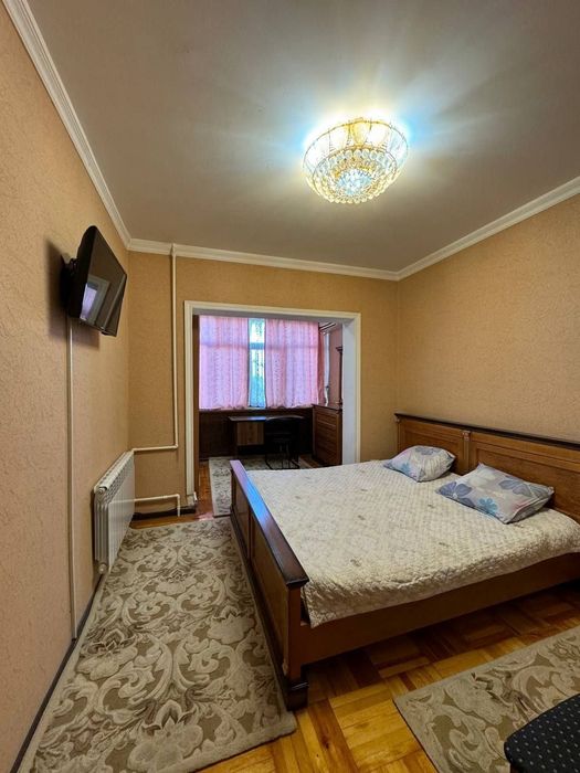 Миробод Нукус куча  3/4/9 85 квм + 20 ка м балкон 161000