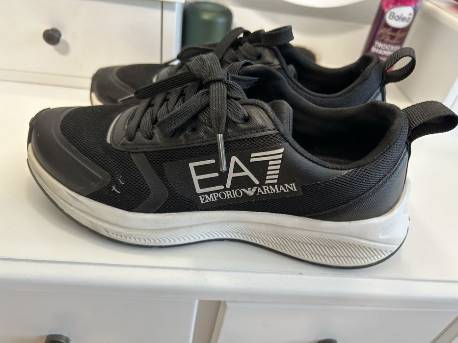 Маратонки и комплект  Armani/сет