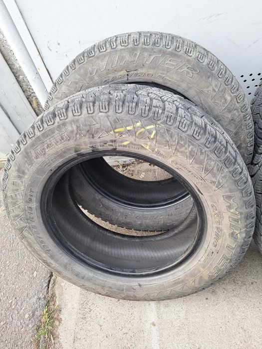 4 Anvelope IARNA Pirelli WINTER CARVING EDGE 195/65 R15 91 T