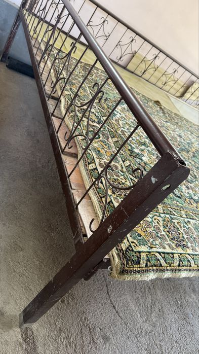 кровать тапчан железный