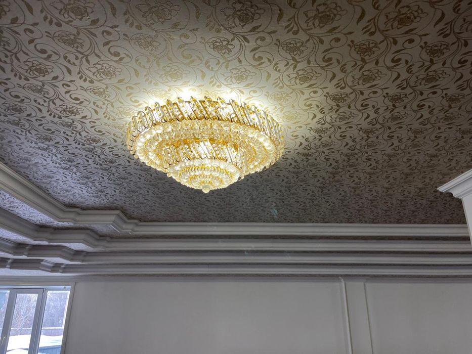 Люстра 10000 тг.