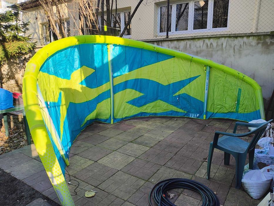 Комплект кайт крила F-One Bandit 5 м2, 8 м2, 11 м2 и бар Lynx