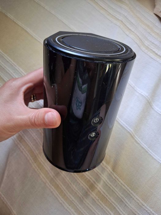 Router wireless D-Link Gigabit DIR-850L