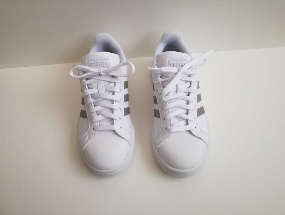 Маратонки Adidas Grand Court White F36485 - размер 38